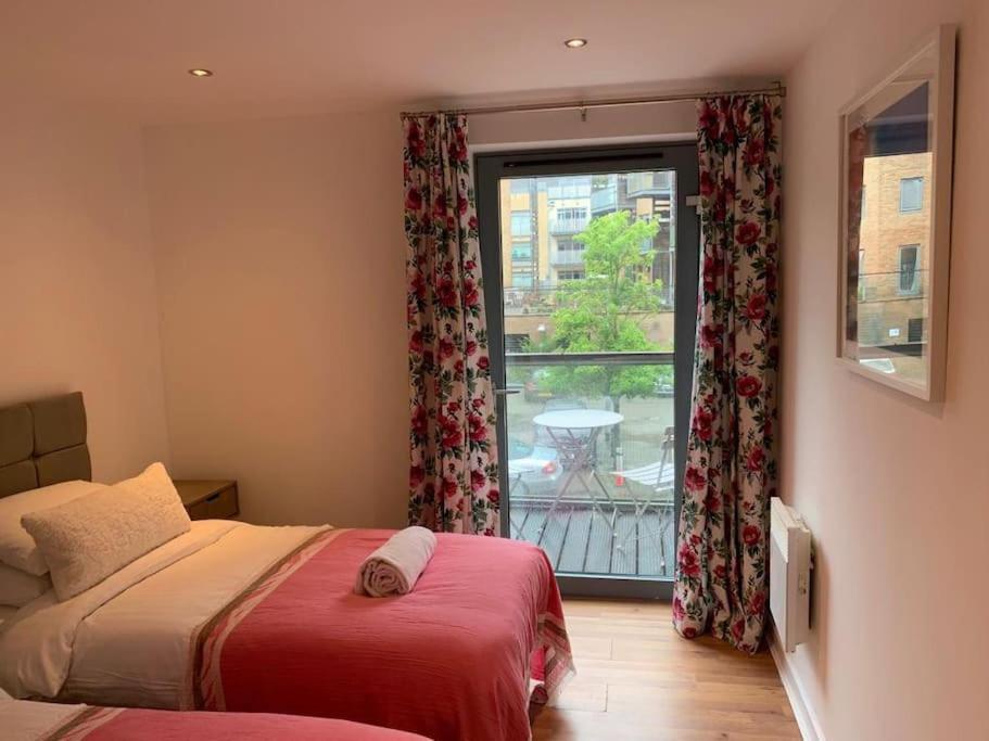 Brownberry Tree Serviced Apartment CBG Εξωτερικό φωτογραφία