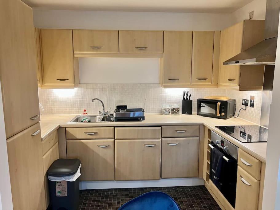 Brownberry Tree Serviced Apartment CBG Εξωτερικό φωτογραφία