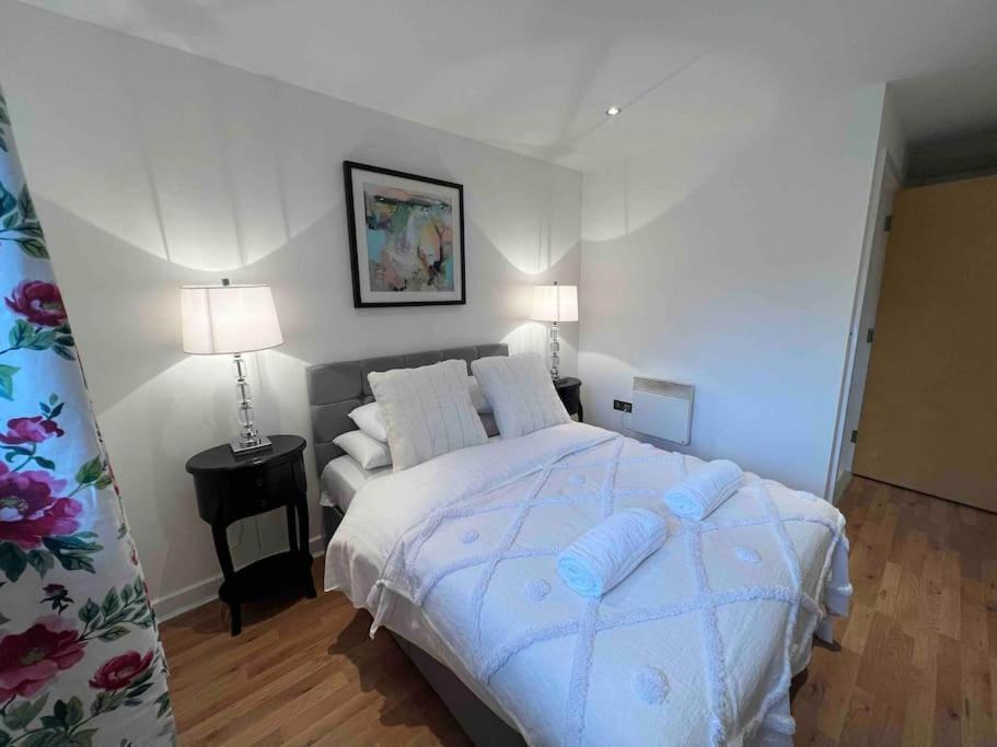 Brownberry Tree Serviced Apartment CBG Εξωτερικό φωτογραφία