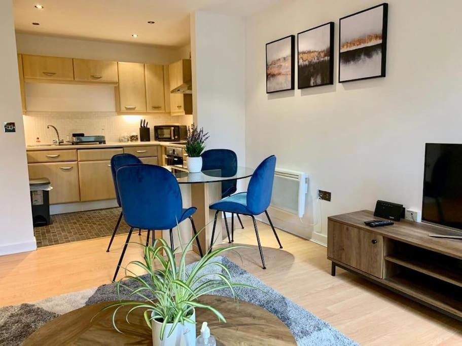 Brownberry Tree Serviced Apartment CBG Εξωτερικό φωτογραφία