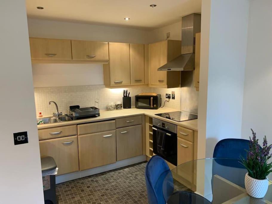 Brownberry Tree Serviced Apartment CBG Εξωτερικό φωτογραφία
